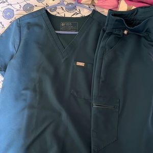 Caribbean blue catrina scrub set from figs